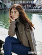 组图：韩女星李沇熹法国巴黎拍写真 街头绽放恬静笑容 : 韩国女艺人李沇熹近日飞往法国巴黎，在当地街头拍摄了时装杂志照。