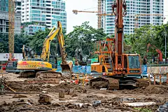 房产开发建筑施工现场吊车摄影图片