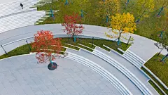 青岛融创·阿朵小镇 - hhlloo : 青岛藏马山的山麓自然之门