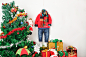 服装平铺摆拍造型拍摄#摄影师吴志佳# 马上圣诞节了，自己辛辛苦苦插起来的圣诞树。圣诞气氛搞起来。