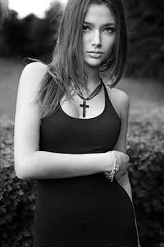 Jackylam采集到美女