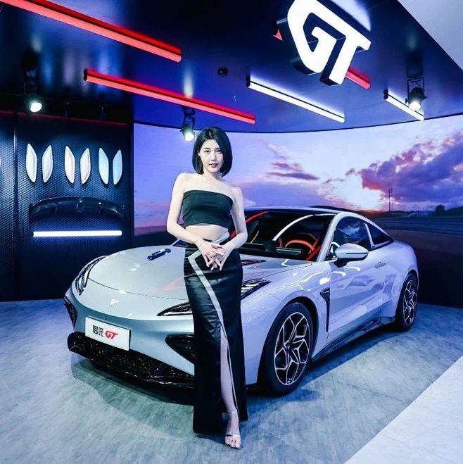 2023上海国际车展——展台接待礼仪