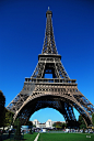 法国巴黎——白天的铁塔很壮观