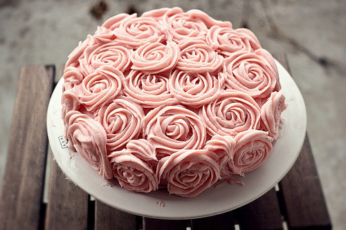 Birthday Rose Cake {...