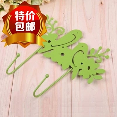 人高在忍，诸事能忍品自高。人贵在善，积德...