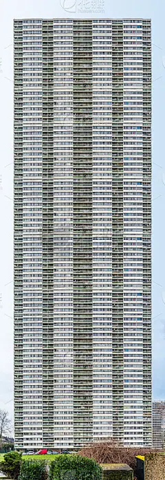 腐朽的摩天大楼建筑_5710454049