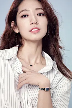 韩国女星朴信惠精致时尚写真手机壁纸