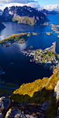 15 reasons why Norway will Rock your World | 2. Scenic view of Lofoten islands from top of mountain Reinebringen with picturesque town of Reine and surrounding fjords