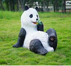 七段数景观雕塑摆件采集到熊猫雕塑摆件
