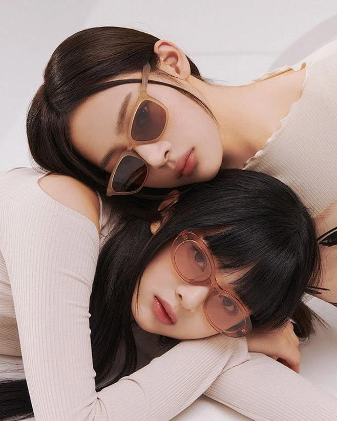 Hanni/Minji-花瓣网
