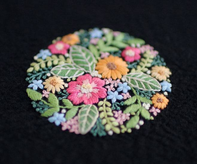 ＊
.

.
.
#刺繍#手刺繍#手芸#...