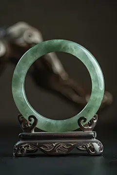 珠宝首饰高冰玉石手镯