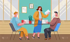 商务人士穿着休闲服坐在桌边与电脑和文件交谈