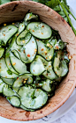 alexandraelle:

clear-aesthetic:

Cilantro-Lime Cucumber Salad

WHOA.