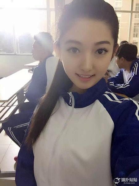 清纯初恋！完全就是国民妹妹！-女神来了-...