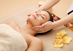 春秋子充采集到Body Care
