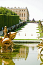 Greater Paris, Versailles Castle and Fountain