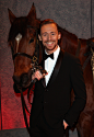 2012 > 'War Horse' Premiere in London Arrivals (January 8) - 40~2 - Tom Hiddleston Online