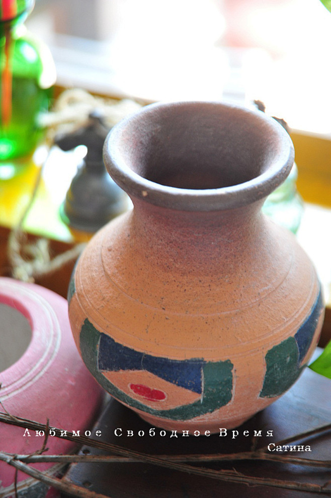 古朴土陶花器