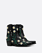 Cowboy Ankle Boot with embroidered flowers