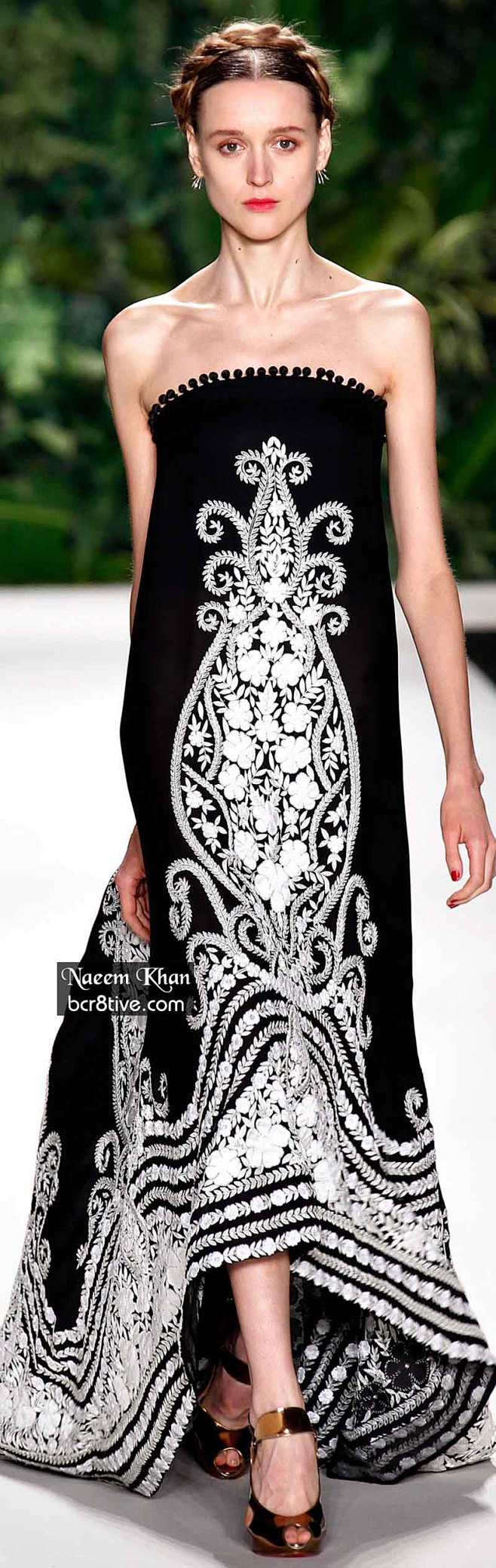 Naeem Khan Spring 20...