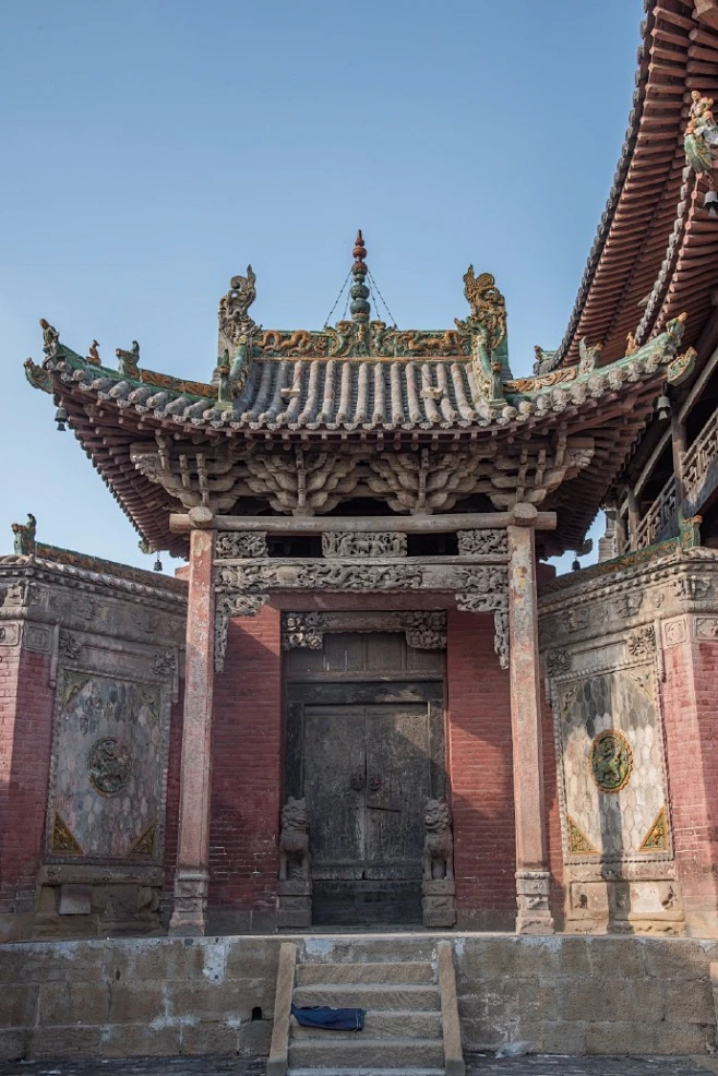 山西晋东南，崔府君庙，全国少见的高台建筑群，以金代山门最古 -花瓣网