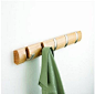 【“竹与金属”多衣帽挂钩】
竹和金属搭配的壁钩。优雅，简约，还很节约空间。
