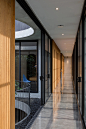 一座自带“光环”的别墅 | Halo House / Tamara Wibowo Architects – mooool木藕设计网