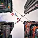 Romain Jacquet-Lagrѐze的垂直仰拍摄影，拥挤且有艺术性