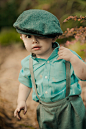 Super cute outfit for picures, may have to find one similar for Ryan. Vintage Portraits ‹ Poem84.com Children Photography