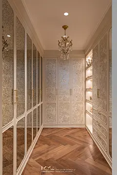 南京 花漾美作 壁纸贴衣柜门