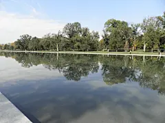 7天秋游华盛顿 第二天，林肯纪念堂，二战纪念处，华盛顿纪念碑，自由广场