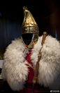 #甲胄# 意大利罗马大斗兽场博物馆陈列的古代战士甲胄装束复原。 ​​​​