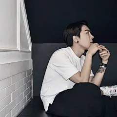 我知道我失去你了
你的东西都搬走了
这里空荡荡的