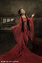 婚纱 服装 复古 中国红