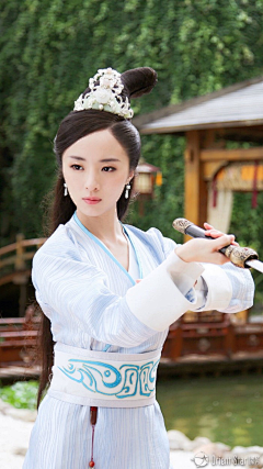 暴躁勿扰采集到美女