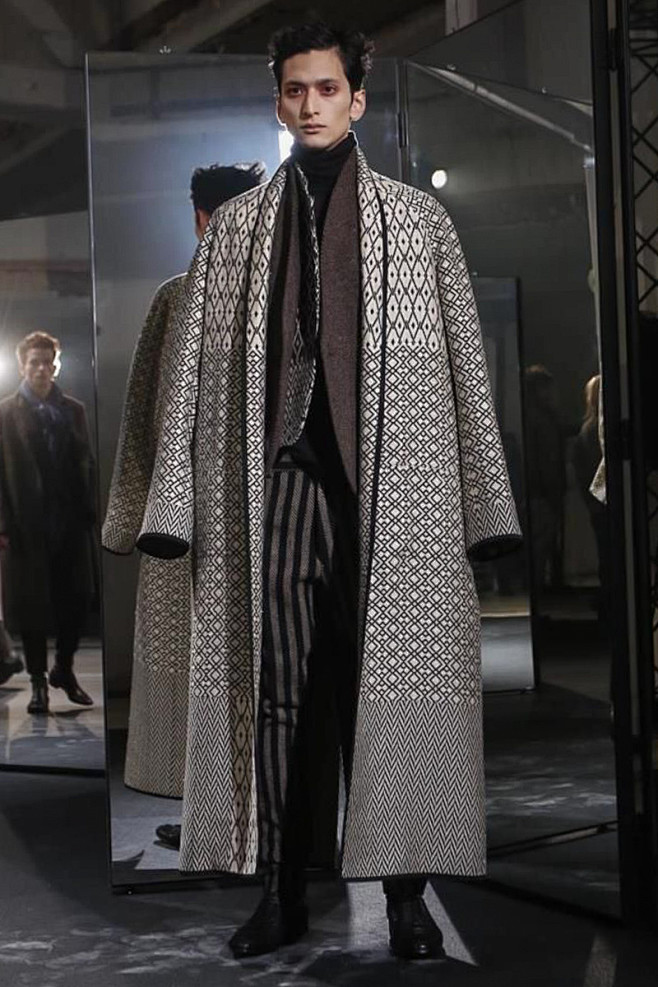 Haider Ackermann
201...