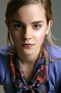 强尼走路采集到Emma Watson