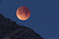 Moonset Eclipse 
Image Credit & Copyright: Fred Espenak (MrEclipse.com)
Explanation: Near the closest point in its orbit, the second Full Moon of the month occurred on January 31. So did the first Total Lunar Eclipse of 2018, as the Moon slid through 