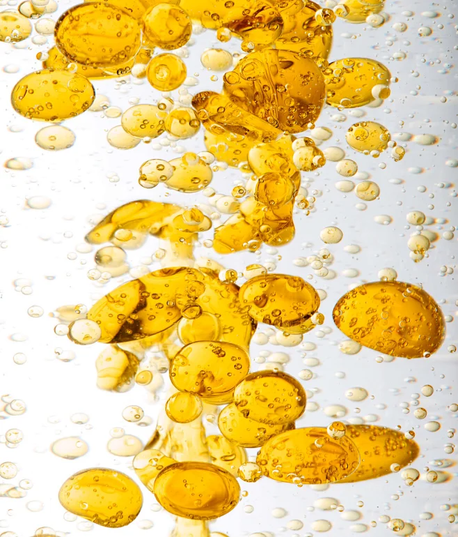 Liquid Photography: Eye Dropper and Drops... : Photography of a drop of ...
