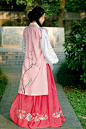 汉服——长袄
the traditional costume of  Han nationality