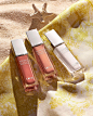 The new Forever Glow Maximizer highlighter is a concentrate of liquid light in a bottle, hydrating your skin for 24 hours and giving you that soft, blurred, flawless effect.
To give your summer look the finishing touch, pair it with two fresh ice cream-li