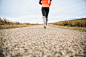 Hero Images 在 500px 上的照片Woman running on rural path运动跑步