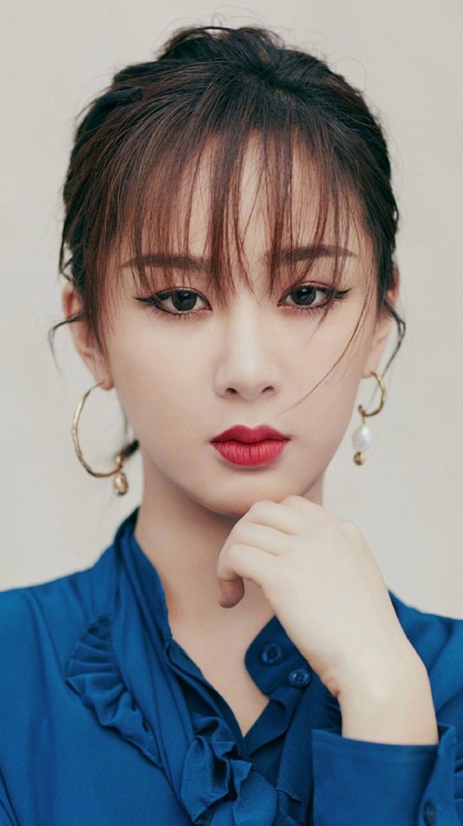 沐藕儿从迈克尔·雷转采于2020-10-22 21:02:20杨紫人物素材沐藕儿该