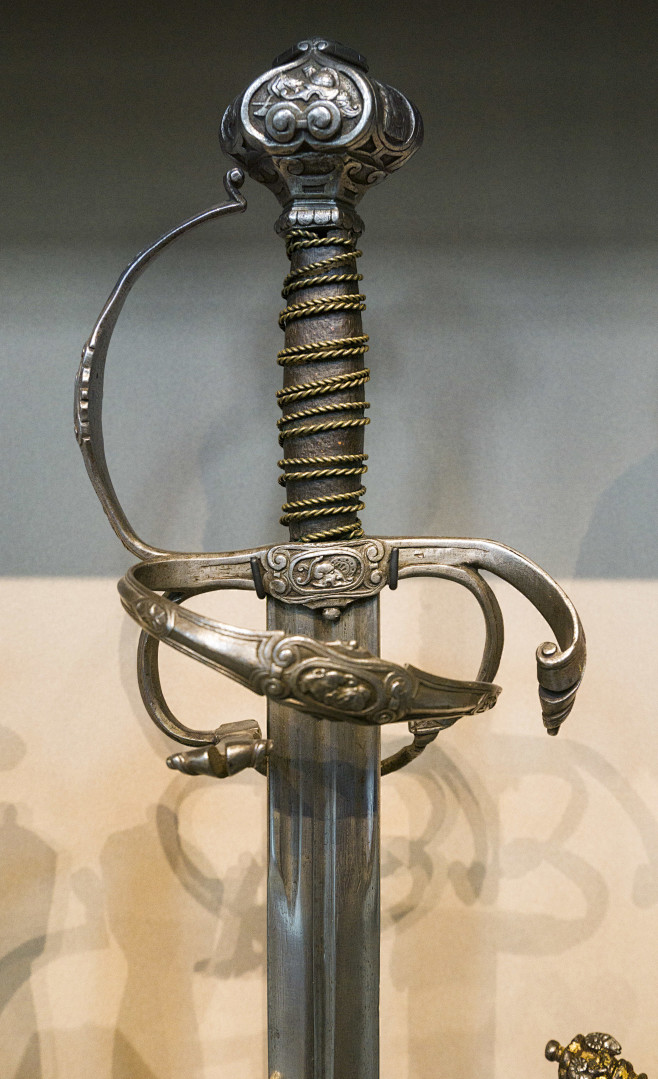 Medieval Weapons (15...
