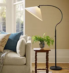 Elorah Floor Lamp