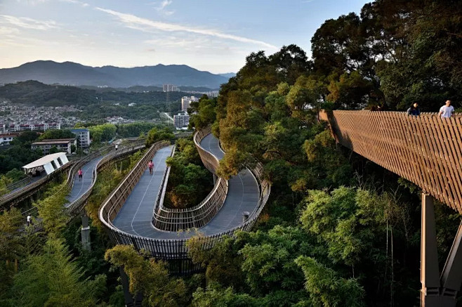 金牛山森林步道，中国钢架悬空栈道的先河