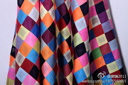 金媛善2006年设计、手工拼缝丝绸被面