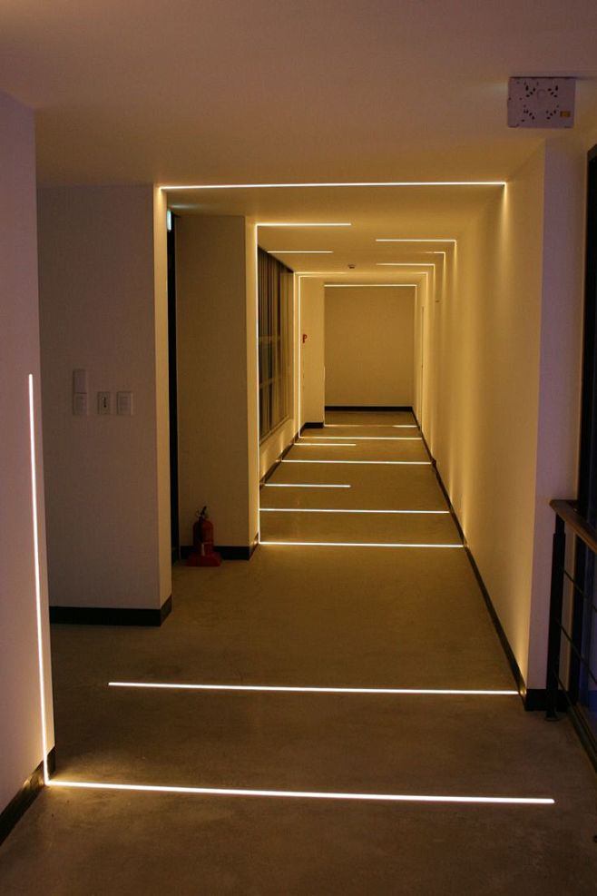 Linear Lighting