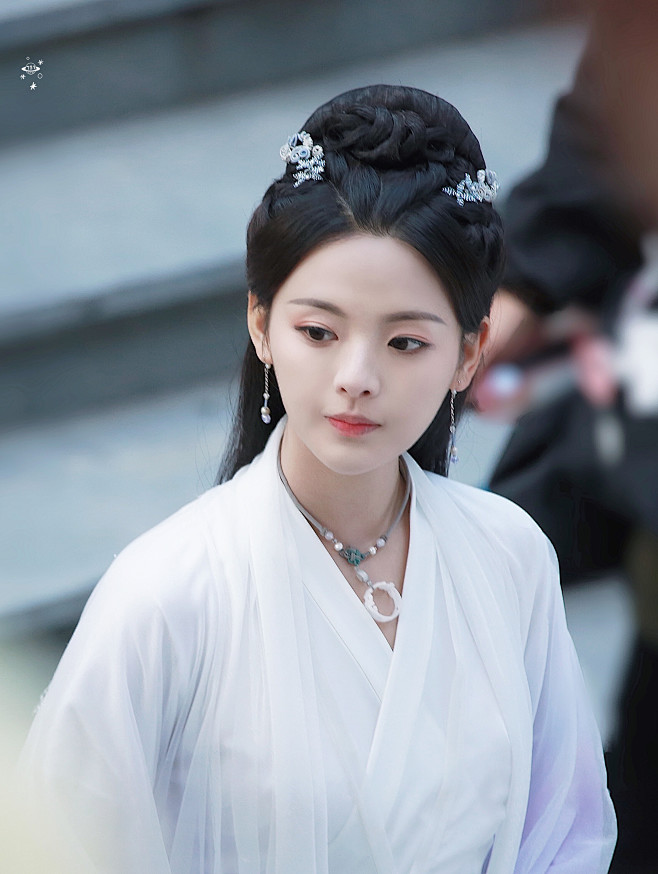 且听凤鸣杨超越凤舞